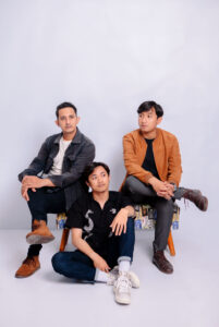 “Tanda Tanya” merupakan Karya Pertama Bagaskara band