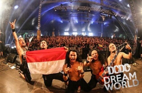 Beside Sukses Tampil di Ajang Musik Metal Terbesar Dunia