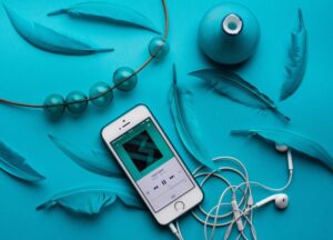 Layanan streaming Musik bikin Lagu hasil buatan AI sendiri