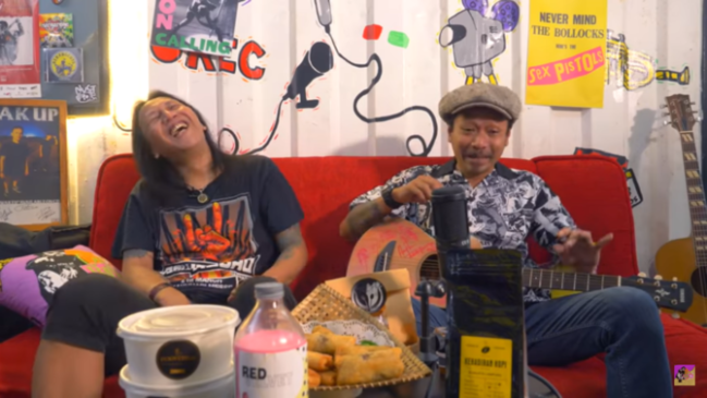 Kerja Keras buat Bertahan Hidup, Roy Jeconiah Kini Jual Sambal