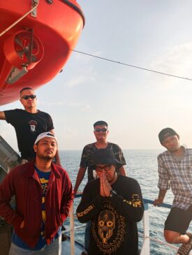 Fist Tancep Pertemanan dalam ” Good Friend Good Family “