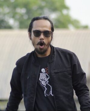 Ink Mary Tak Lagi Bersama band Rosemary