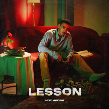 Aziz Hedra Kenalkan “Devastated” sebagai Trek Utama di “EP Lesson” bentuk Video Musik