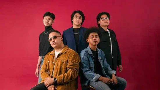 Magnolia Celebration Ajak Rayakan Rasa Sakit Dalam Mini Album “Too Shy, Too Blind”