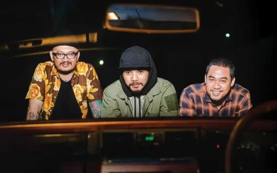 Slowright Ceritakan Pertemanan Mereka Di Single “Side By Side”
