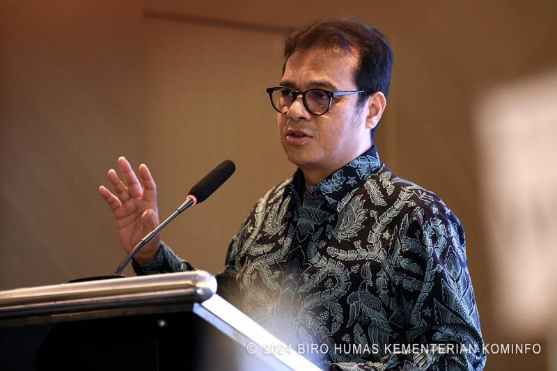 Manfaatkan AI untuk Majukan Bangsa