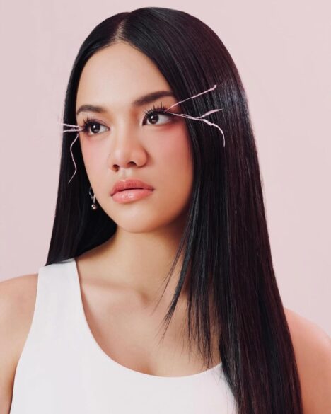 Neona Lempar Mini Album Terbaru, “Pretty Girl Rock”