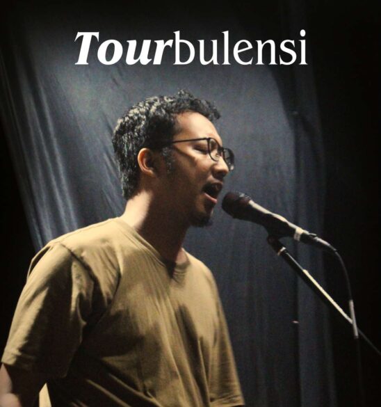 Mati di Saturnus Memaknai Ketidakpastian Hidup dalam Rangkaian Tur “Tourbulensi”