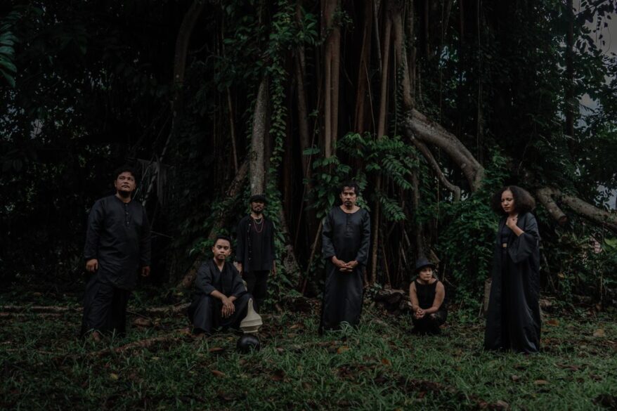 Lagu “Tangis” yang Sakral Persembahan Archa