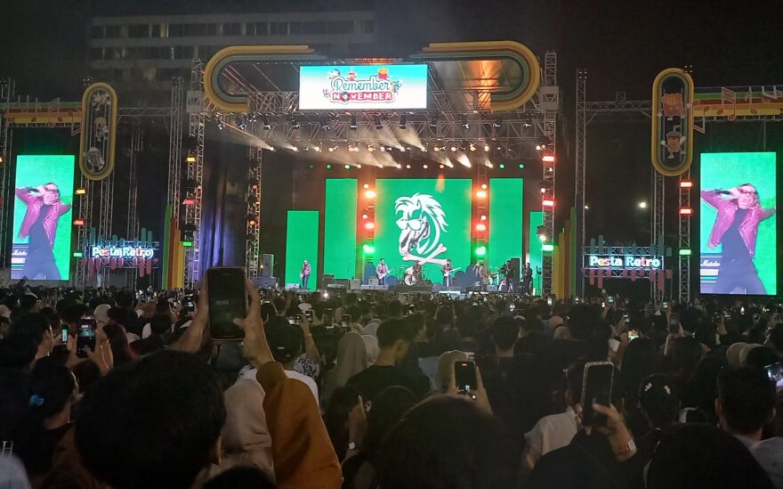 The Changcuters “Racunin” Ribuan Penonton Remember November Fest 2024 “Pesta Retro”