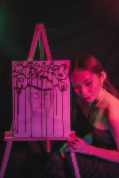 KYNYA Wakilkan Perasaan Berat Generasi Muda Lewat Single “Twisted Neurons”