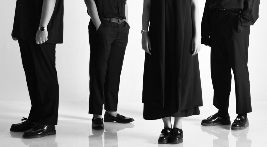 Menanyakan & Melegakan Perasaan pada Hubungan Yang rumit lewat Single Kedua, “Why Do I (Feel Love Like This)” oleh MONOLOMO