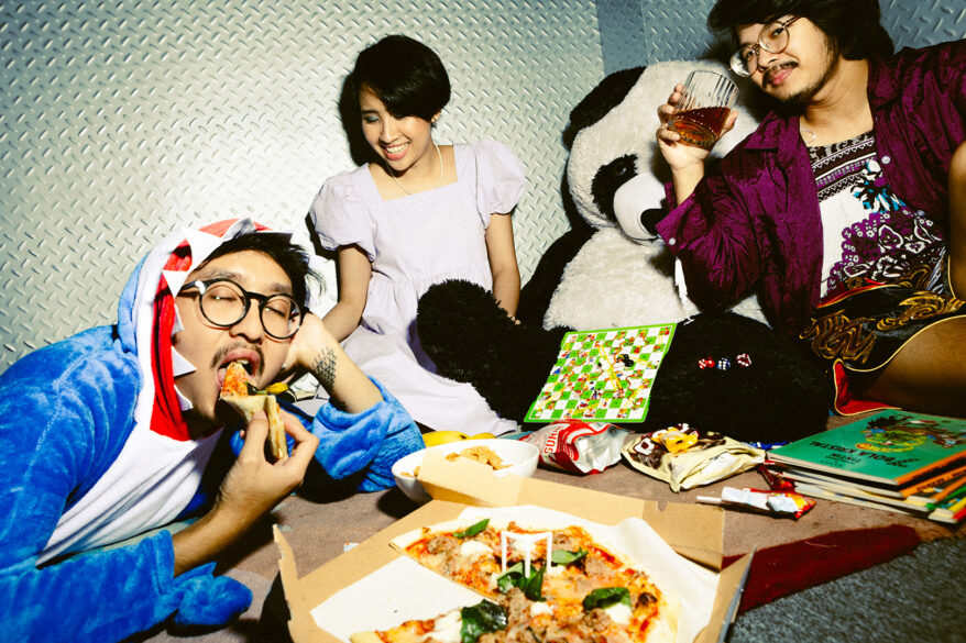 Littlefingers Merilis Nomor Terbaru Berjudul “Four Flights to Fibs”,   Anak Tangga Littlefingers Menuju Puncak