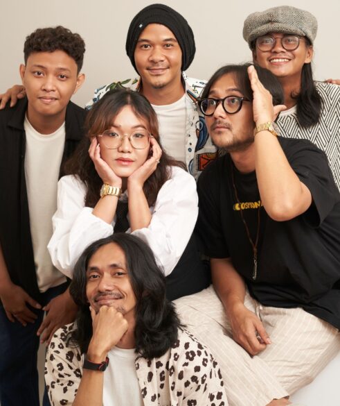 “Hajumari” Ajakan untuk Hidup Bersih dan Berbuat Baik oleh Ambarila