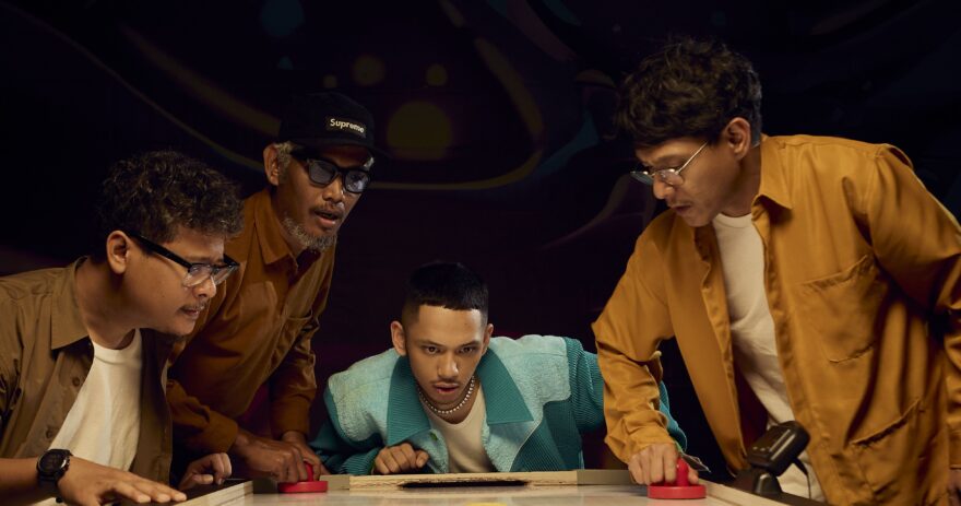 Basboi Gandeng The Adams untuk Merenungi Harga  Kesuksesan di “Itu Aku”