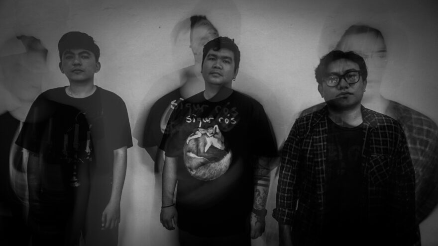 Melancholy and Beautyfall Exulansis: Alunan Kebahagiaan dan Kesedihan yang Jalin-Berjalin dari band First Breath After Coma
