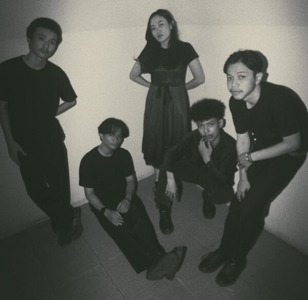 Sinyalkan Transformasi Dari Garage Punk ke Doom Metal, Lingkar Cendala Rilis Single “Catastrophe”