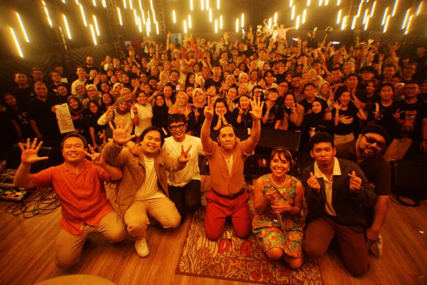 Menua Bersama Teman Sejati dalam Konser “Homecoming Mocca 25Th Anniversary”