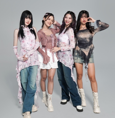 WE ARE STARBE, GET READY!!! Comeback dengan Single “1 Cinta 2 Dunia”