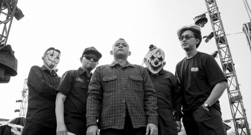 Sebaran “ANOMALI” di Album kedua SHOCKPROOF