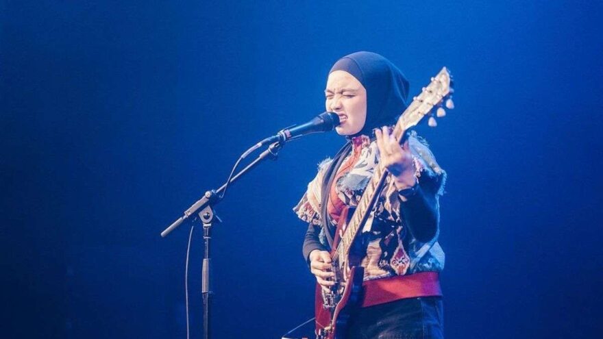 BBC Milih Farida Marsya, Vokalis Voice Of Baceprot (VOB) Sebagai Perempuan Inspiratif!