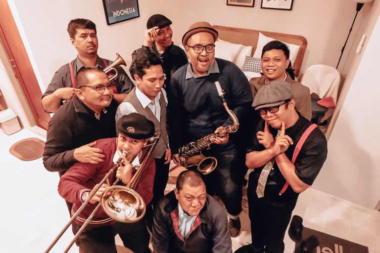 Sentimental Moods Rilis Ulang Lagu Selamat Lebaran dengan Nuansa Baru
