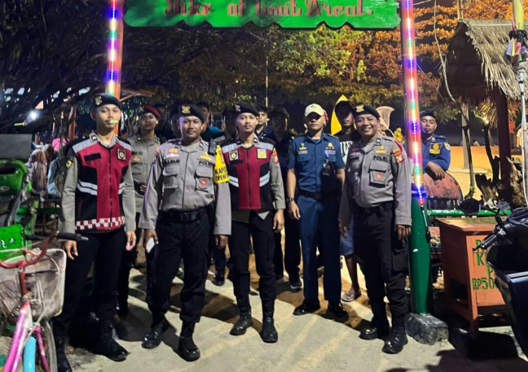 Lebaran Kedua, Kapolres Kepulauan Seribu Pantau Langsung Arus Mudik dan Kunjungan Wisatawan