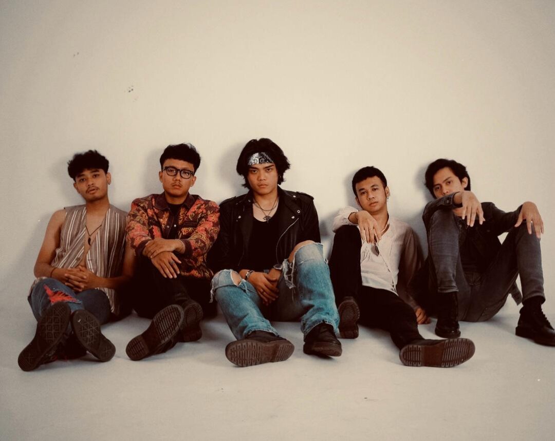 Fox ‘N Dogs Serukan Cerita Cinta Adiktif dengan Single Terbaru ‘Dirty Sweet’