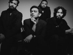 MANUSIA AKSARA “Tanya Alasanmu” untuk Menyuarakan Luka yang Tertinggal dalam Harmoni Musik Sedih 