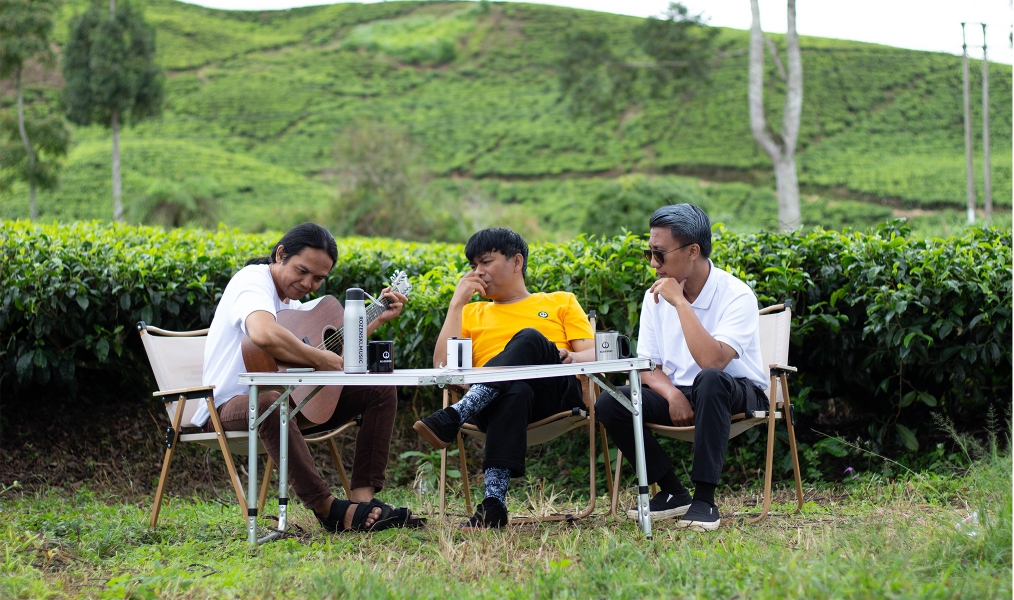 Rozenski merilis Ulang “Secangkir Kopi” dengan Versi Remastered