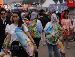 Ada Jajanan dengan Kemasan Unik di Jakarta Fair 2025