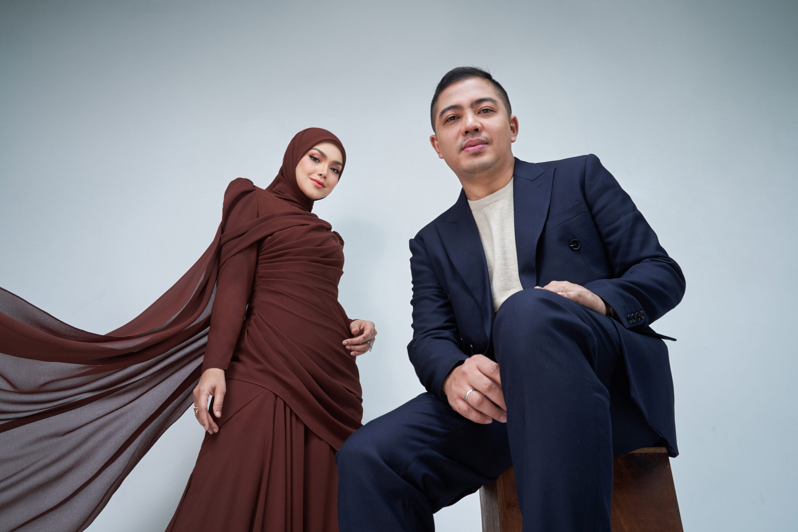 Dato’ Sri Siti Nurhaliza & Ade Govinda Hadirkan Magis Cinta Tanpa Batas  di Karya Terbarunya “Menamakanmu Cinta”