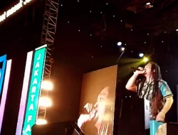 Kangen Band & coconuttreez Cairkan Suasana di Jakarta Fair 2025