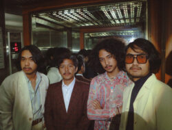 LORIS AND THE BELL’AIR Lepas Single “TERJERAT SUDUT GELAP” Angkat Kisah Pilu Primata yang Tidak Layak