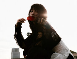 Kathleen Ivanka Rilis EP Debut “Episode 1: The Spotlight Effect”, Kisahkan Pergulatan Emosional dan Rasa Kesepian