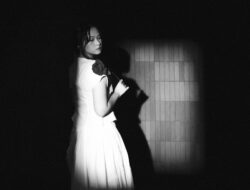 Raissa Anggiani Hadirkan “Langkah Tanpaku” untuk OST Film Horor-Thriller Labinak: Mereka Ada di Sini