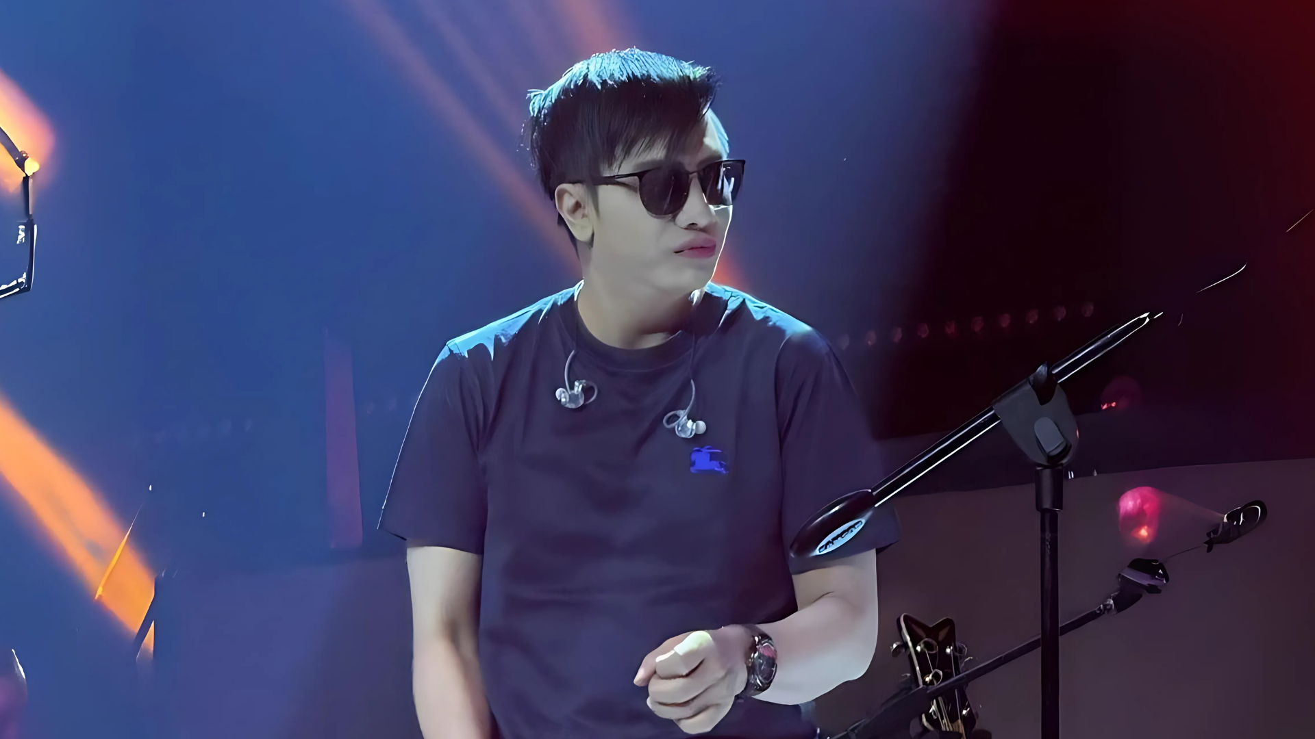 Reno Fahreza, Energi Baru Loh Kok Tum Band