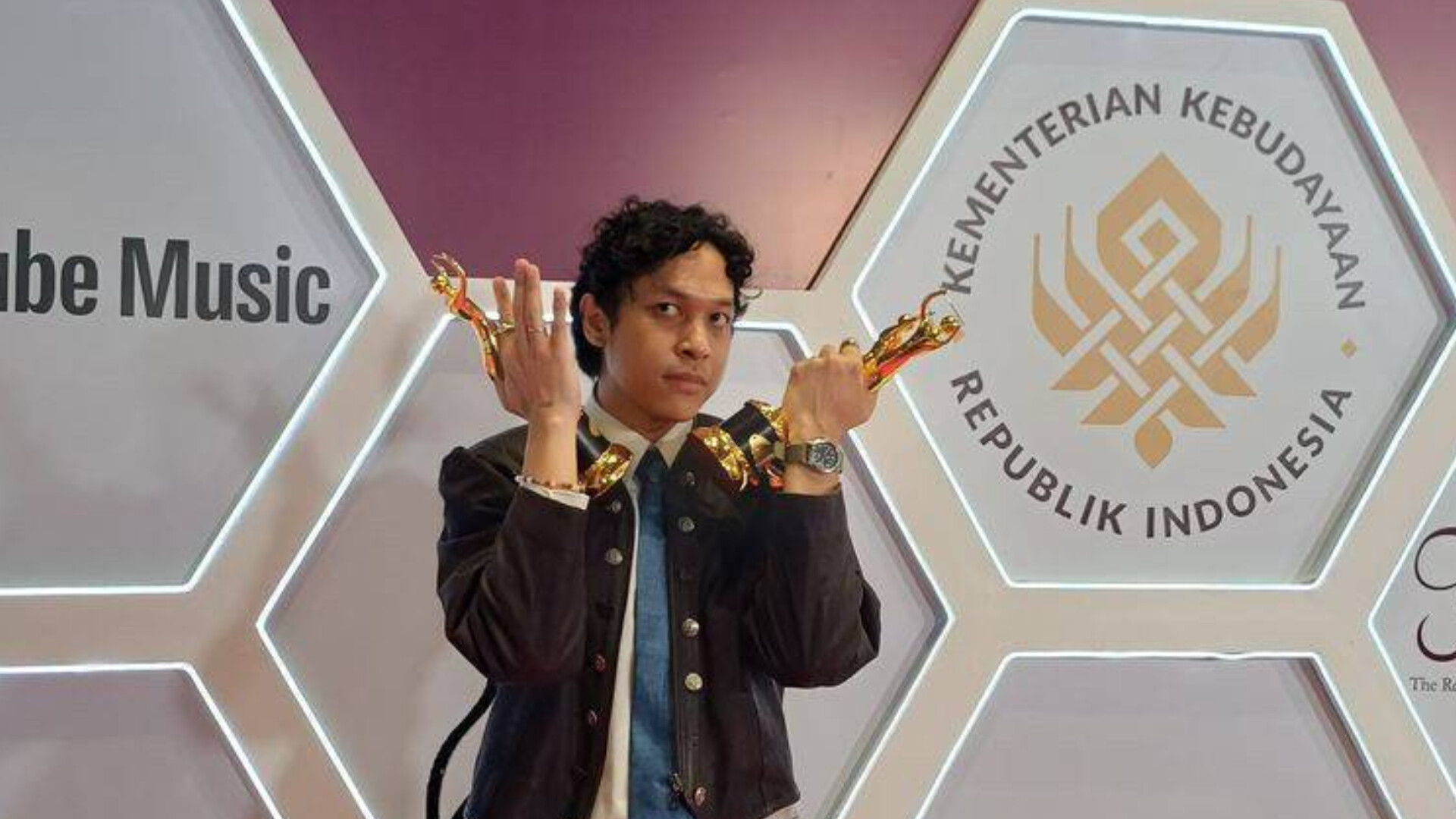Baskara Putra Borong 5 Penghargaan di 28th AMI Awards 2025