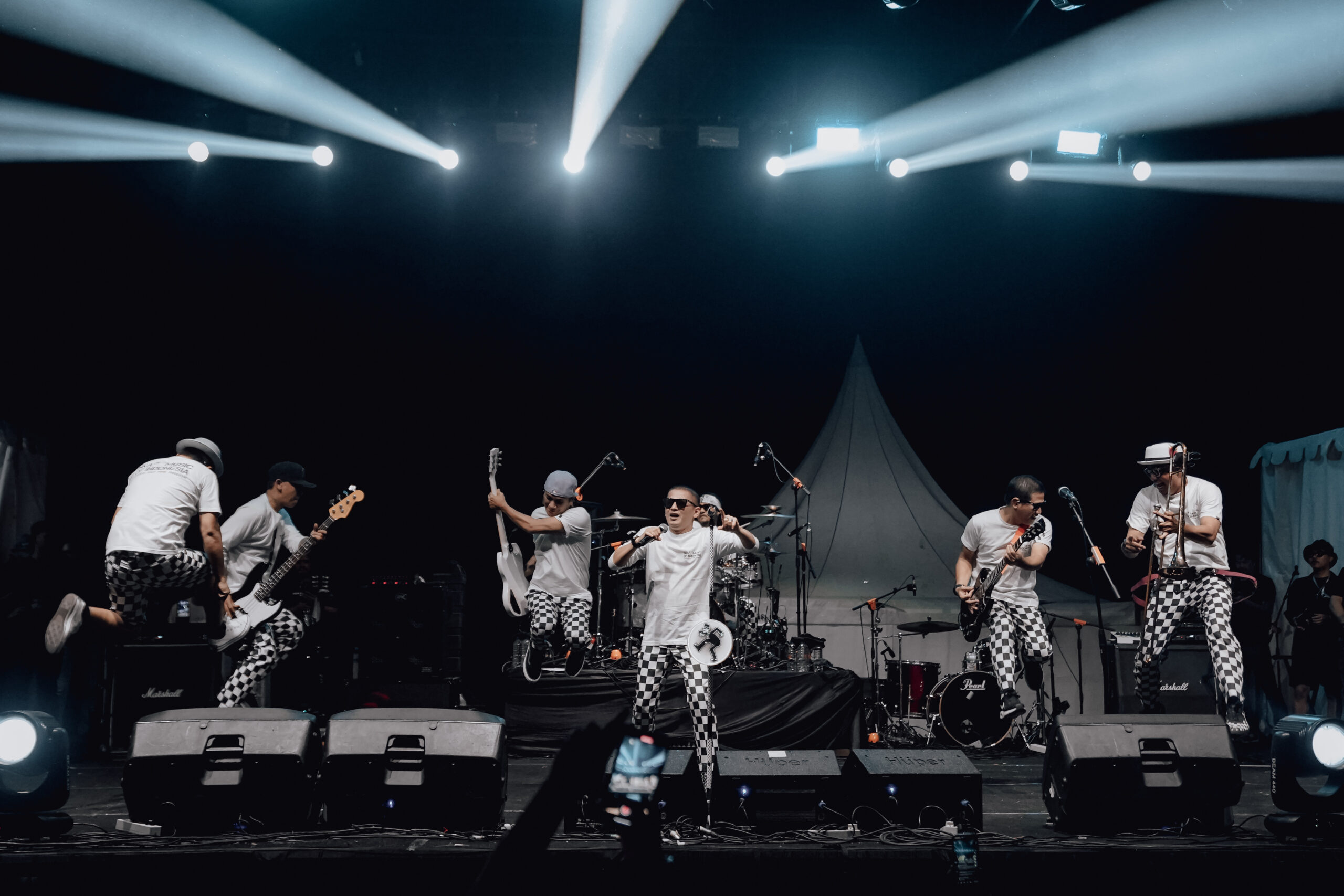 Tipe-X Rayakan 30 Tahun dengan Konser Akbar “3 Dekade Berdanska” di Jakarta!