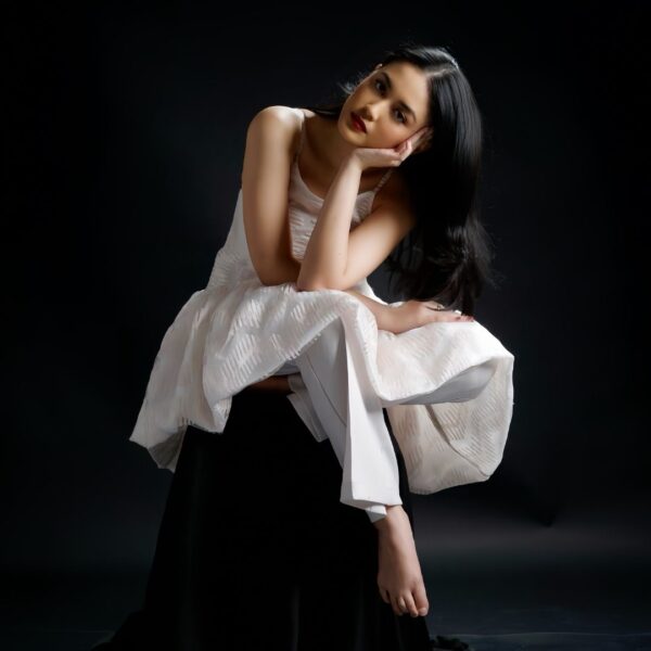 Kirana Setio kembali dengan Single Baru berjudul “Berharap”