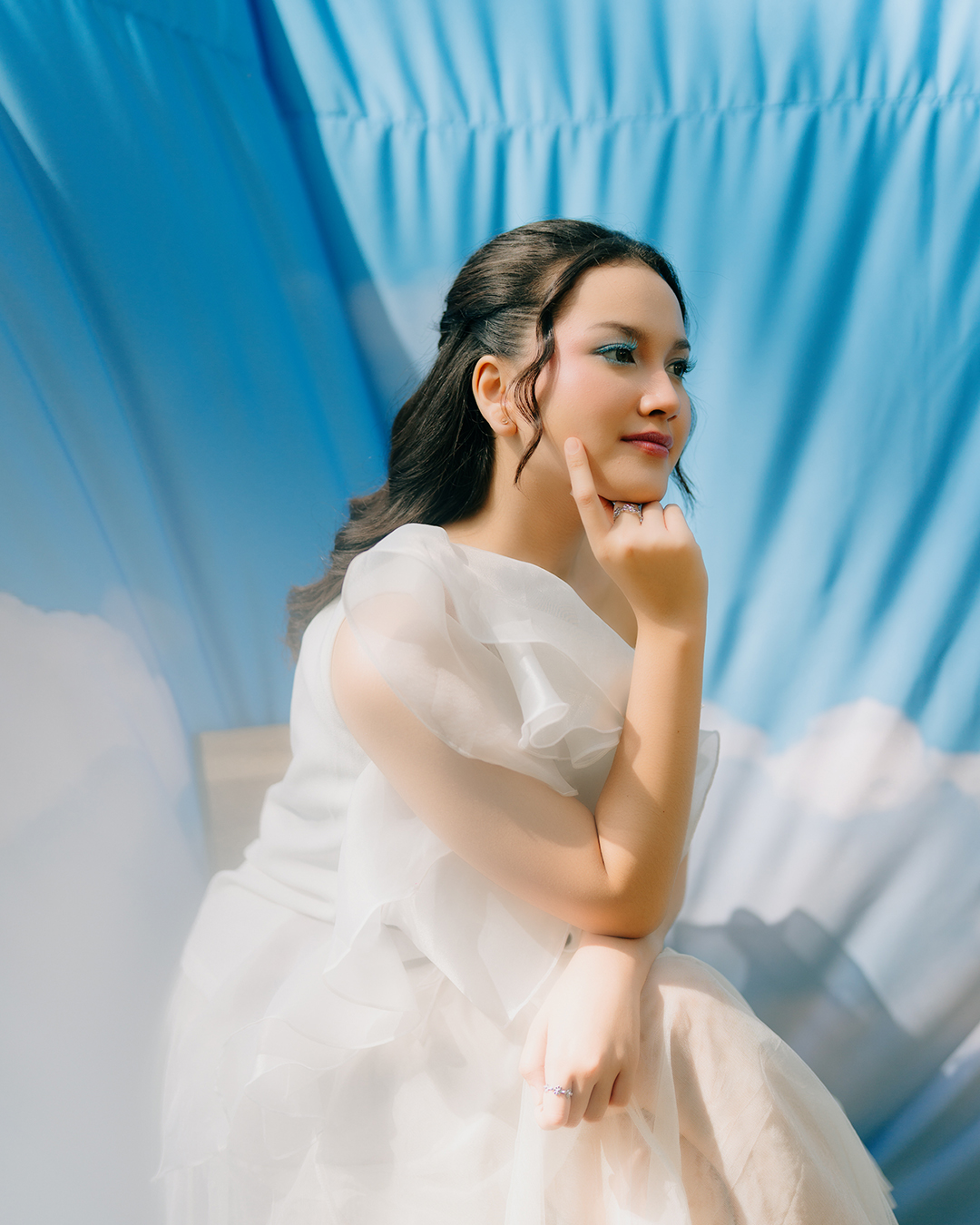 Rara Sudirman Ajak Mencintai Diri Sendiri Lewat Lagu “Apa Salahnya”