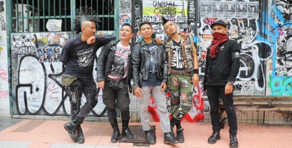 Brigade Of Bridge Rilis Album Ketiga Forever Punk dalam Format Kaset via Toxic Noise Records & Joe Pogo Records