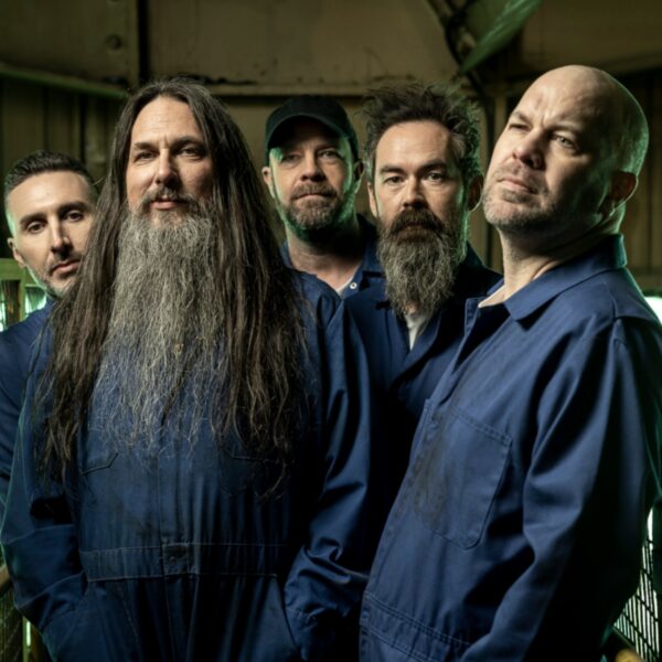 Finger Eleven Kembali Setelah 1 Dekade Dengan Album Penuh Mereka, “Last Night On Earth”