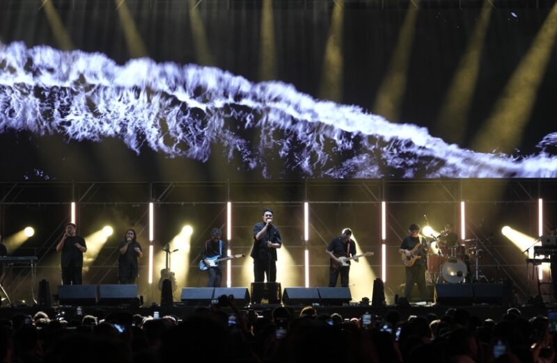 Tulus Sukses Bikin Penonton Gagal Move On di IIMS Infinite Live 2026