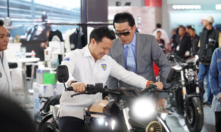Deretan Brand Otomotif Ternama Luncurkan Produk yang Utamakan Pengalaman Pengguna di IIMS 2026