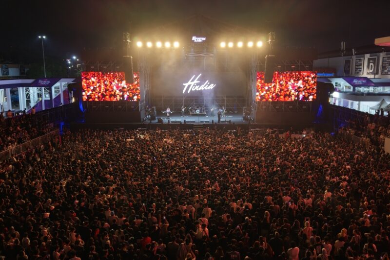 .Feast & Hindia Guncang IIMS Infinite Live 2026, Musik Bernarasi Kritik Sosial di Tengah Riuh Otomotif