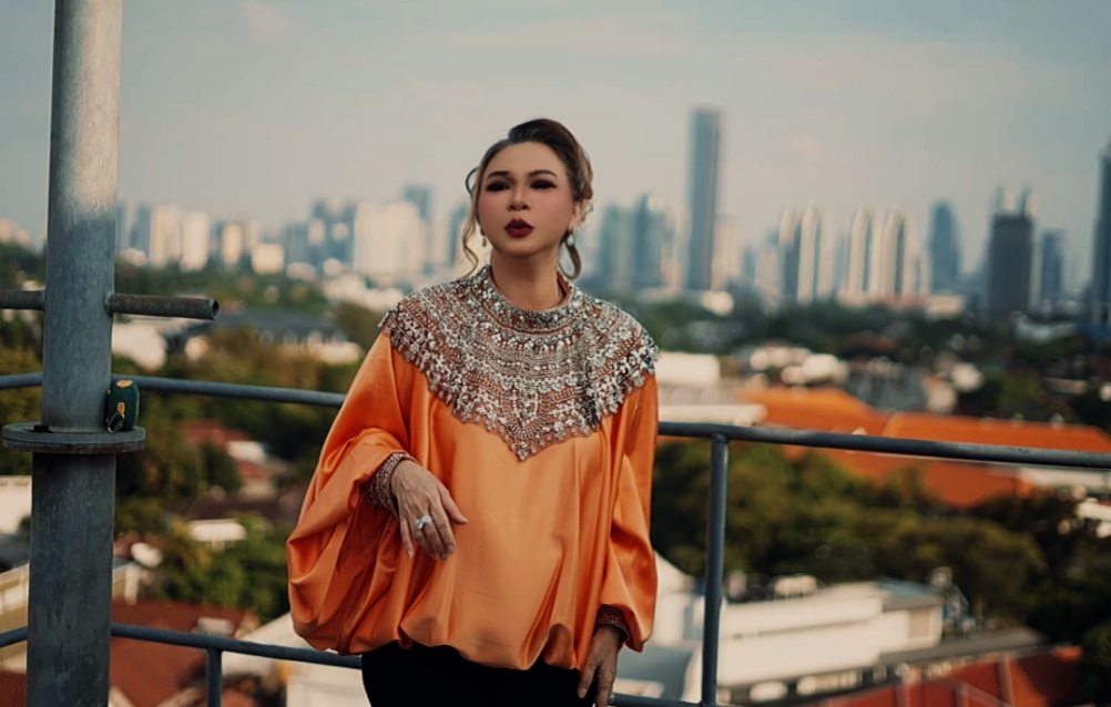 Ria Resty Fauzy Rayakan 40 Tahun Berkarya, Rilis Single “Rindu Yang Menyiksa” dan Tegaskan Eksistensi di Industri Musik Indonesia
