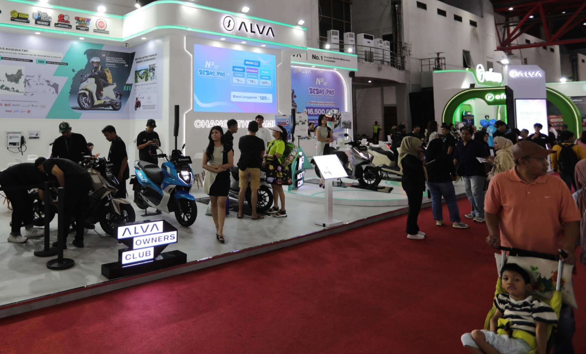Berburu Diskon Besar Motor Listrik di Jakarta Fair 2026, Promo Cashback hingga Rp12 Juta!