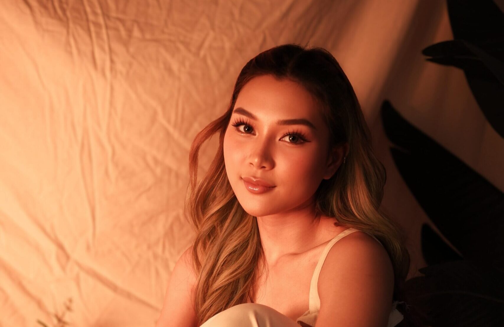 Ruth Garcia Hadir Dengan Nomor Pop “Tak Ingin Salahkan Cinta”, Sebuah   Surat Luka Yang Disembunyikan