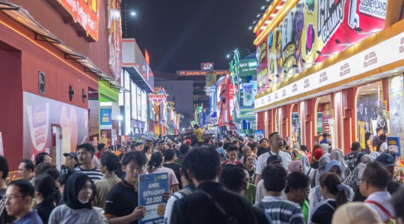 Sederet Keuntungan Tiket Jakarta Fair 2026, Bisa Dapat iPhone 17, Motor hingga Diskon Ancol 20 Persen Sederet Keuntungan Tiket Jakarta Fair 2026, Bisa Dapat iPhone 17, Motor hingga Diskon Ancol 20 Persen